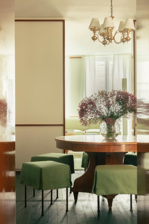 Pied A Terre Saint Honore Paris Exteriör bild